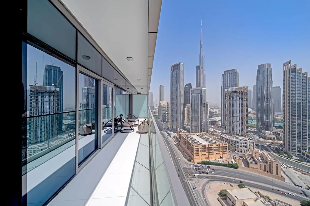 Paramount Midtown Luxury 2 Bedroom With Full Burj-Khalifa View Dubai
