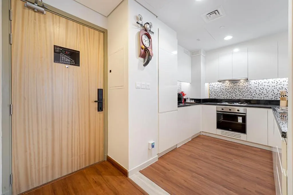 Apartment Paramount Midtown Luxury 2 Bedroom With Full Burj-Khalifa View Dubai United Arab Emirates